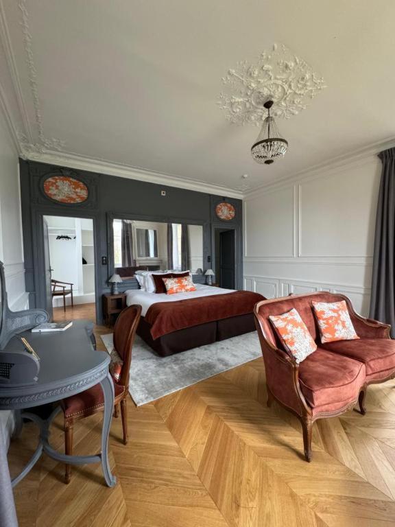 Hotel Château De La Bûcherie 3*